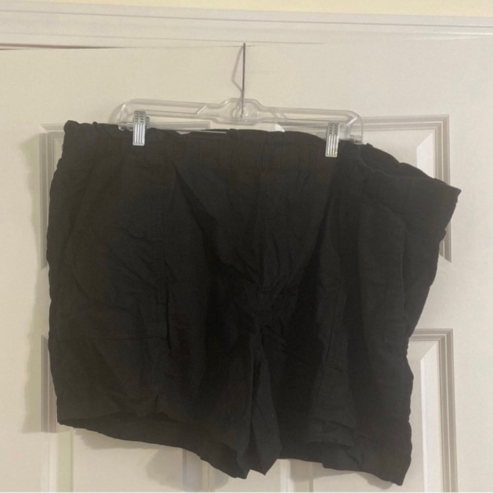 🧡 Women’s ‘Terra & Sky’ shorts